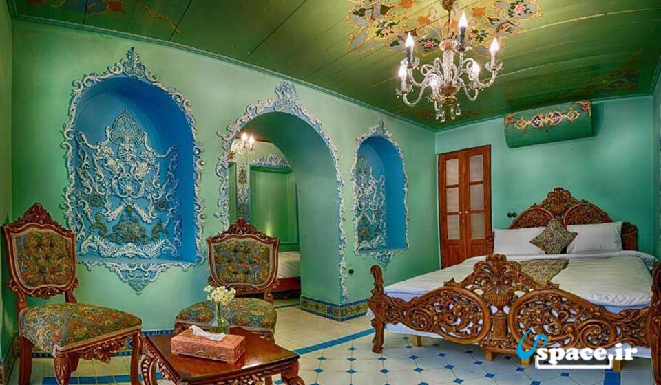 نمای اتاق گوشواره چپ هتل سنتی داروش - شیراز